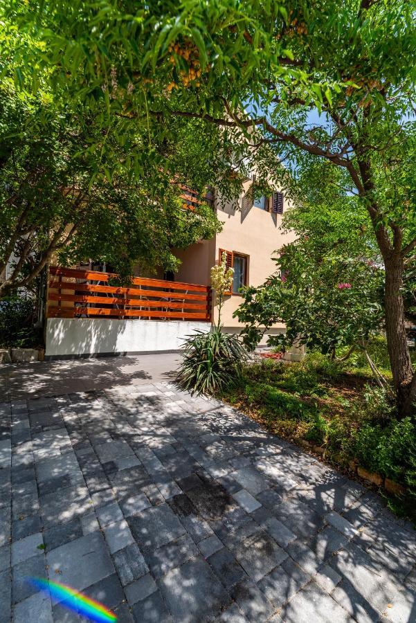Vacation House Anna Karlobag Exterior foto